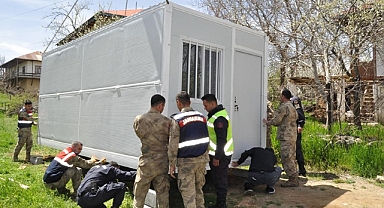 Afşin'de katlanabilir konteyner kurulumu başladı