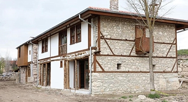 Aizanoi Antik Kenti'nin çevresindeki konakların restorasyonu tamamlandı