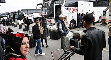 Bayram için otobüs biletleri tükendi, ek seferler düzenlendi