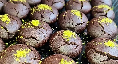 Browni Tadında Enfes Islak Kurabiye