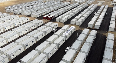 DEİK'in Elbistan'da kurduğu konteyner kentte yaşam başladı