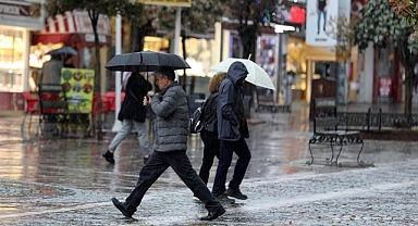 Edirne'de sağanak ve dolu etkili oldu