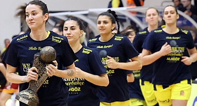 Fenerbahçe, potada 17. şampiyonluk peşinde