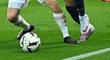 Fransa'da ramazanda iftar için maçlara ara verilmesini yasaklama kararı tepki çekti