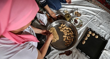 Hatay'ın yöresel lezzetleri depremzede kadınların gelir kaynağı oldu