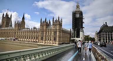 İngiltere'de hane halkının enerji talebi, yüksek fiyatlar nedeniyle son 50 yılın en düşük seviyesine geriledi