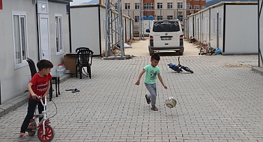 İslahiye'de afetzedelerin konteynerlere geçişi büyük ölçüde tamamlandı