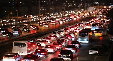 İSTANBUL TRAFİĞİNDE YILIN İLK 3 AYI NELER OLDU?