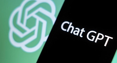 İtalya'da yapay zeka sohbet robotu ChatGPT'ye erişim engeli kaldırıldı