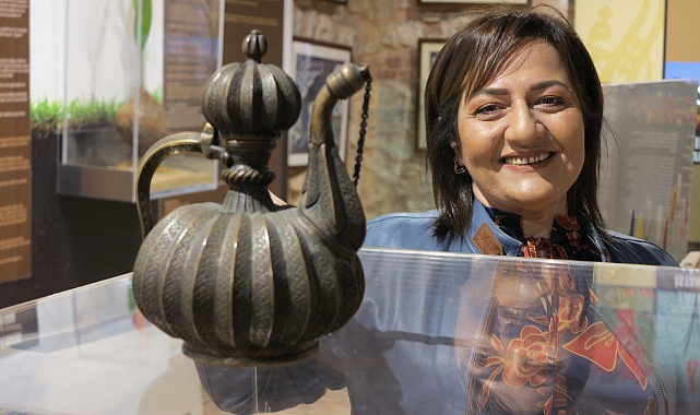 “KALAYLI CEVHER BAKIR” SERGİSİ İSTANBUL LALE VAKFI’NDA AÇILDI