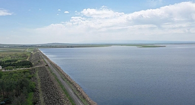 Kuruma noktasına gelen Devegeçidi Baraj Gölü'ndeki doluluk yüzde 65'e ulaştı