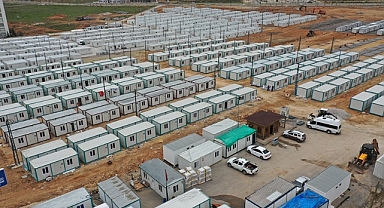 Malatyalı depremzedeler için el birliğiyle konteyner kentler oluşturuluyor