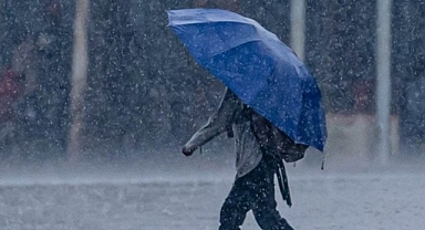 Meteoroloji'den bu iller için kuvvetli sağanak yağış uyarısı