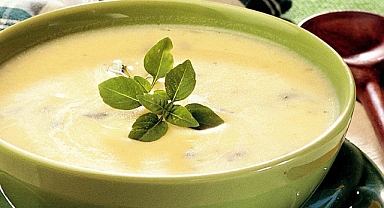 Mideyi koruyan patates çorbası tarifi! Terbiyesi için zeytinyağı ve unu karıştırın