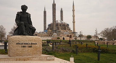 Mimar Sinan ustalık mührünü bıraktığı Edirne'de dualarla yad ediliyor
