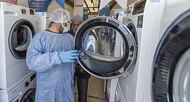 Mobil çamaşır yıkama tırı Malatya'da depremzedelere hizmet veriyor