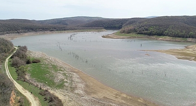 Nisan yağmurları kuruma noktasına gelen Kazandere Barajı'na 