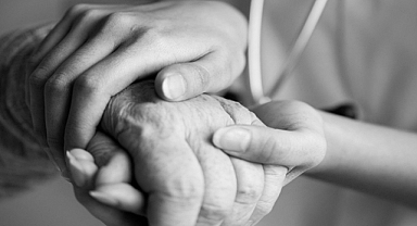  Prof. Dr. Nevzat Tarhan: “Hastalık döneminde teselli ve anlam arayışı en büyük ihtiyaç” 