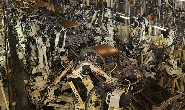 Sakarya'da yılın ilk çeyreğinde üretilen her 10 araçtan 8'i ihraç edildi