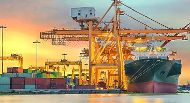 Sanayi bünyesindeki 4 sektör ihracatta rekora koştu