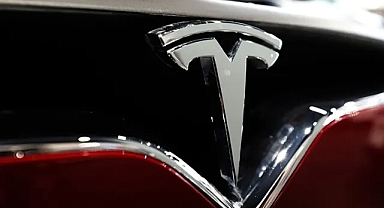 Tesla'nın geliri ilk çeyrekte artarken, net karı düştü
