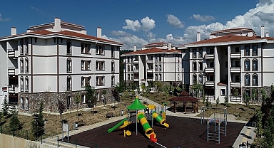 TOKİ’den konut ve işyeri alanlar, kalan borçlarını peşin ödemeleri halinde yüzde 25 indirimden faydalanacak