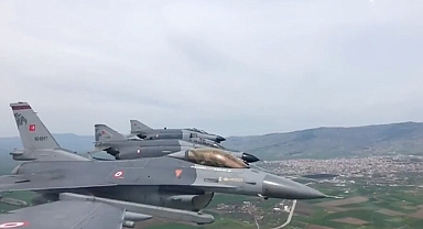 TSK'nin farklı uçak tipleriyle taktik eğitimleri devam ediyor