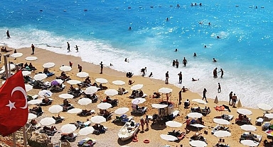 Turizmden 2028 yılında 100 milyar dolarlık gelir hedefi 