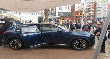 Türkiye'nin otomobili Togg'a, Denizlilerden Ziyaret