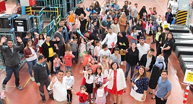 Yaratıcı Parmaklar Cumhuriyetimizin 100. yılı için yeteneklerini sergiledi 