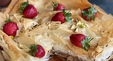 Yazarımız Pelin Bilgiç'ten Evde Baklava tarifi