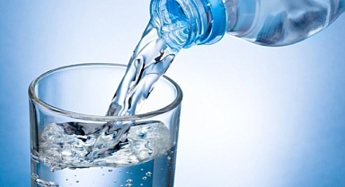 Yeterince su içmiyorsanız vücudunuz size bu 8 sinyali gönderir