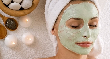 20 dakikada yaşlılık izlerini tamamen siliyor! Sadece evde yapabilirsiniz, gençliğin en güçlü formülü