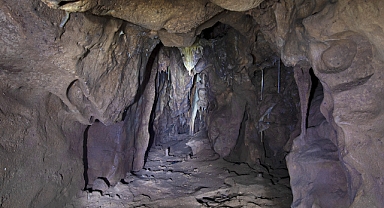 45.000 Yıllık Mağarada Kemik İşleme Atölyesi Tanımlandı