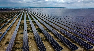 Avrupa'nın en büyük güneş santrali Karapınar GES'in resmi açılışı yapılıyor 