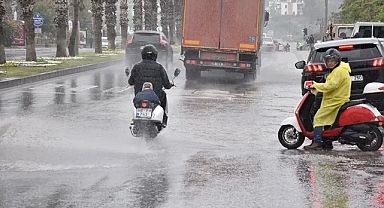 Bodrum'da sağanak etkili oldu