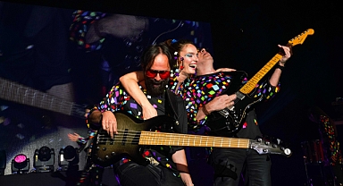 BOSTANCI’DA NİL KARAİBRAHİMGİL RÜZGARI