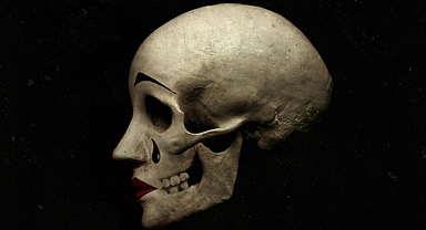 BÜYÜK MERAKLA BEKLENEN POLİSİYE GERİLİM 'VENEDİK'TE CİNAYET'TEN YENİ FRAGMAN VE AFİŞ YAYINLANDI