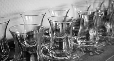 Çayda korkutan tehlike! Doya doya içtiğimiz çayla ilgili uyarı var