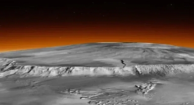 Çin, Mars'ın renkli görüntülerini paylaştı 