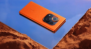 Dünyanın ilk teleskobik portre lensli telefonu Türkiye’de