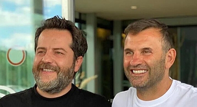 Galatasaraya iki yabancı orta saha