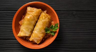 Güveçte lahana bohçası nasıl yapılır?