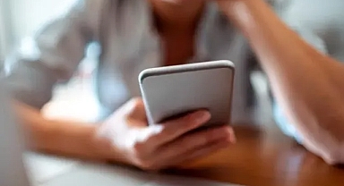 Her uygulamayı telefonunuza indirmeyin