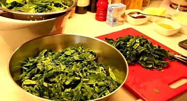 Ispanak böyle saklanırsa aylarca bozulmuyor ve hep taze kalıyor