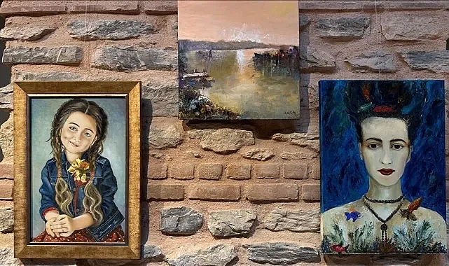 İstanbul Kız Lisesi Sanat Grubu'nun 9. karma sergisi Lale Vakfı'nda açıldı