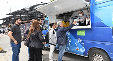 KADIKÖY BELEDİYESİ’NİN MOBİL FIRINI HİZMETE BAŞLADI