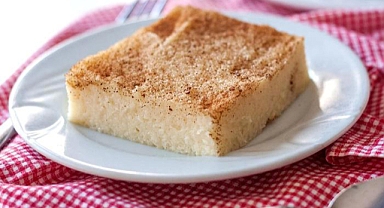 Mama kıvamında sütlü irmik tatlısı tarifi! Püf noktası sütün soğuk olması ve derinlemesine karıştırılması