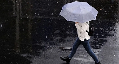 Meteoroloji saat vererek uyardı! 7 bölgede sağanak! 