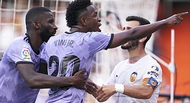 Real Madrid’in Brezilyalı yıldızı Vinicius Junior ırkçı tezahürata maruz kaldı